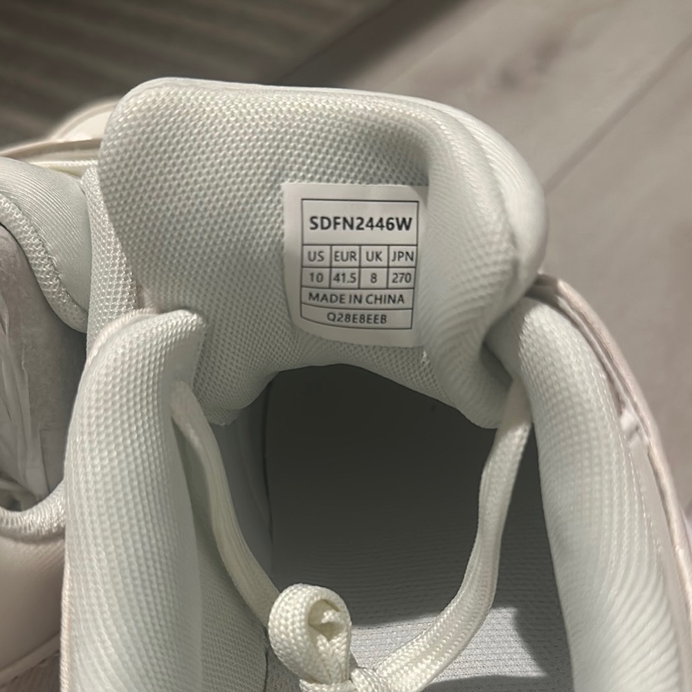 Dream Pairs Beige and White Sneakers - Picture 8 of 8